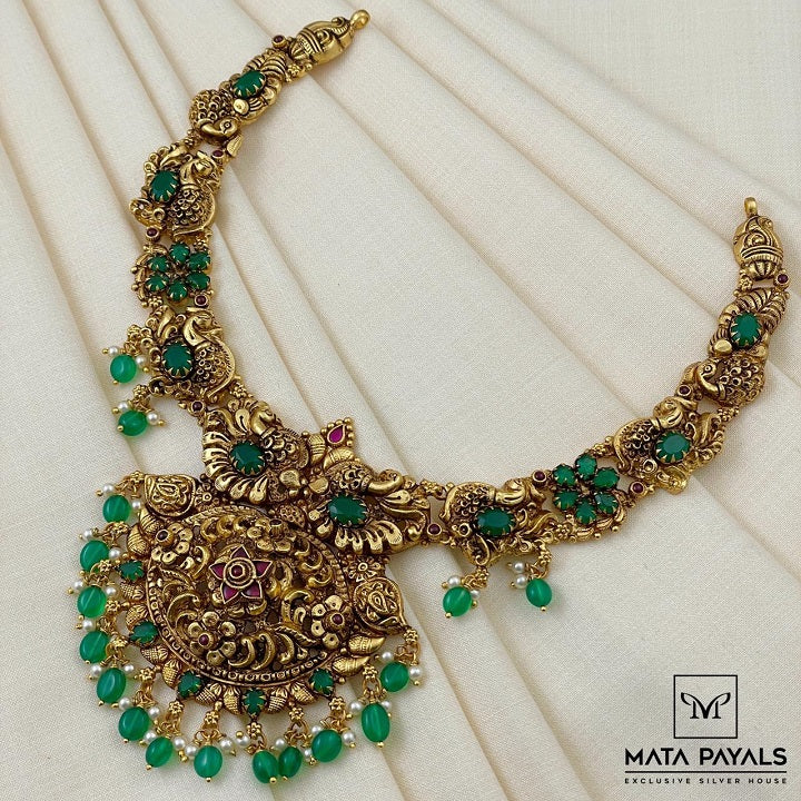 Artistic Floral Necklace