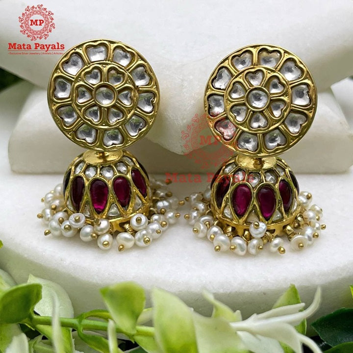 Impressive Kundan Gold Plated Jhumka