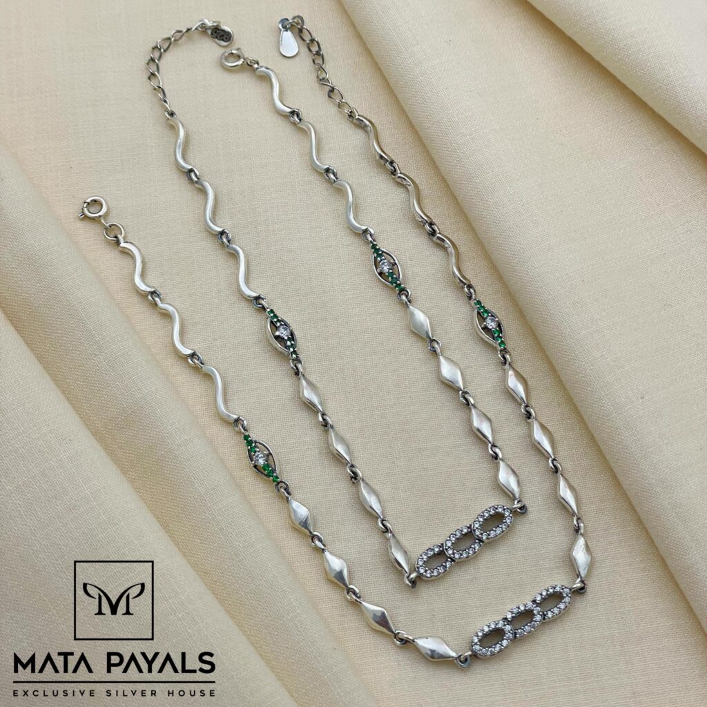 Simple Beautiful Design Anklet
