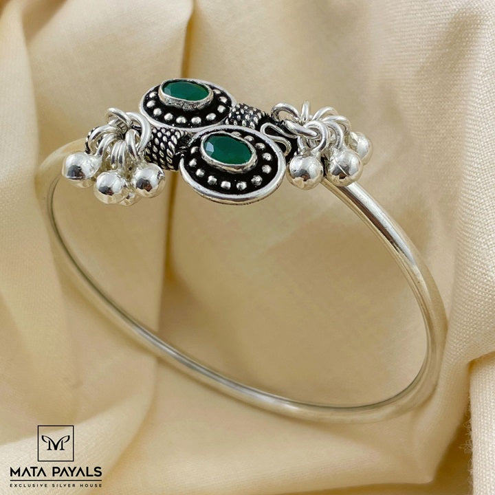 Green Cut Stone Kada