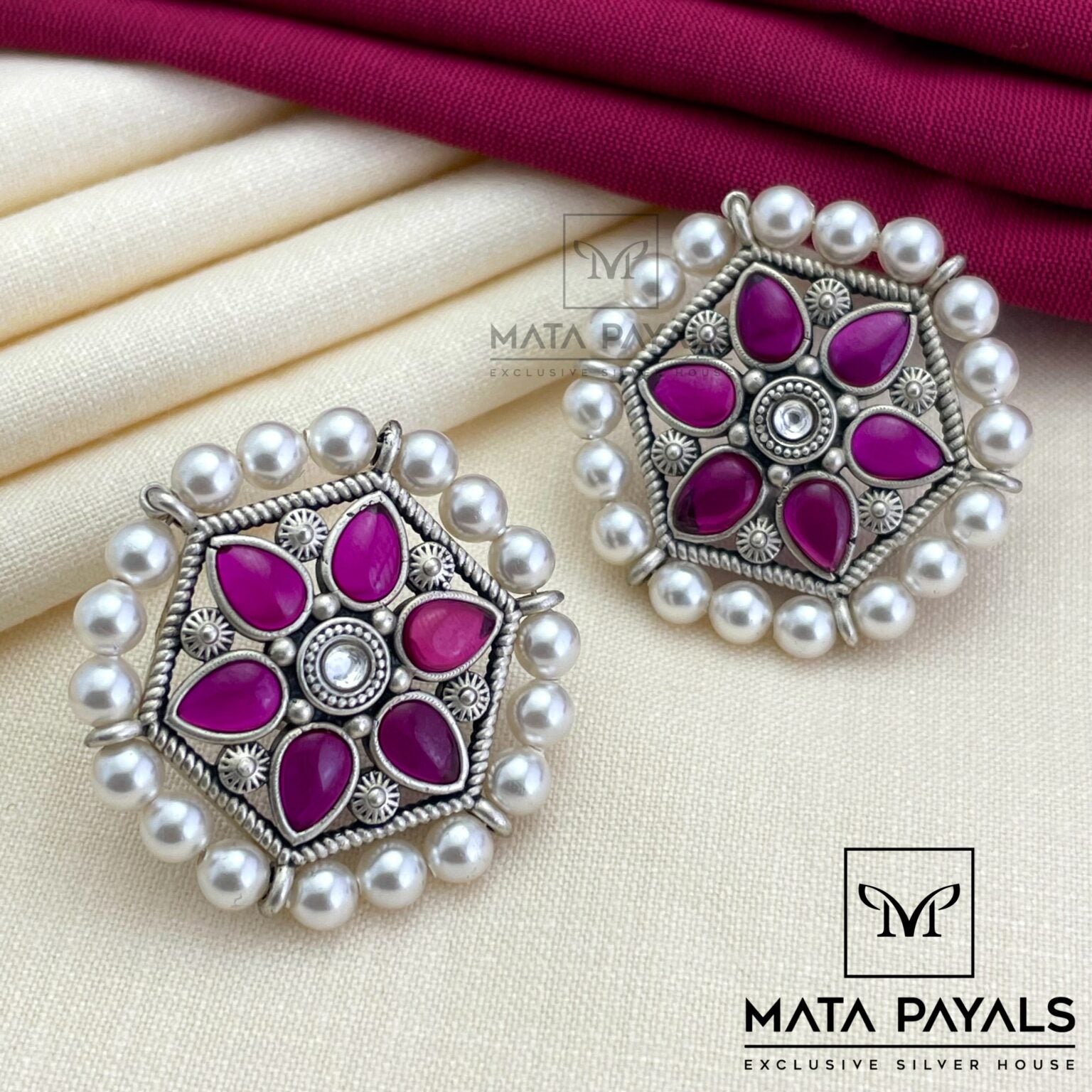 Magical Silver Oxidised Stud