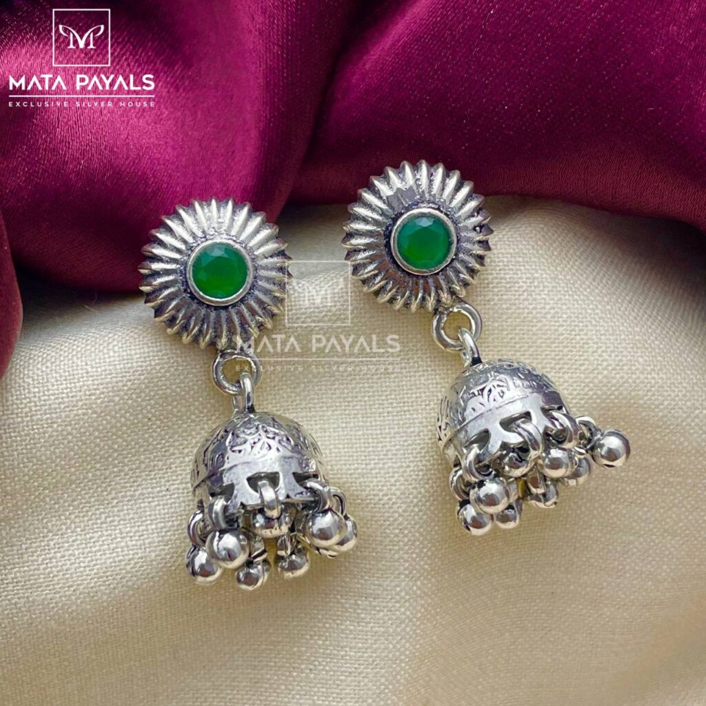 Mesmerizing Green Zircon Gejje Jhumka