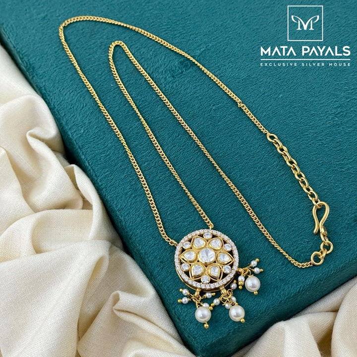 Stunning Floral Chain Pendant