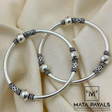 Noteworthy Oxidised Bangles