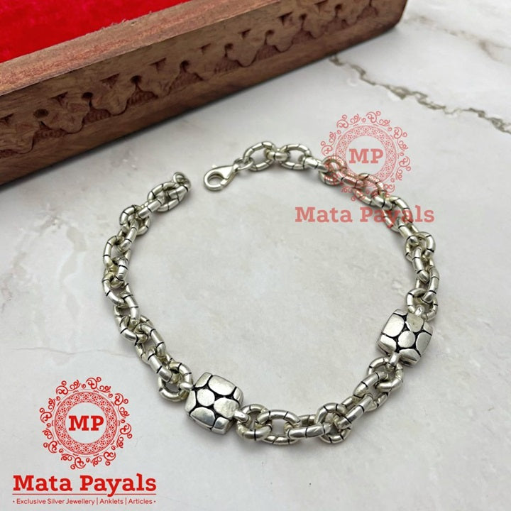 Oxidised Inter Linked Attractive Bracelet