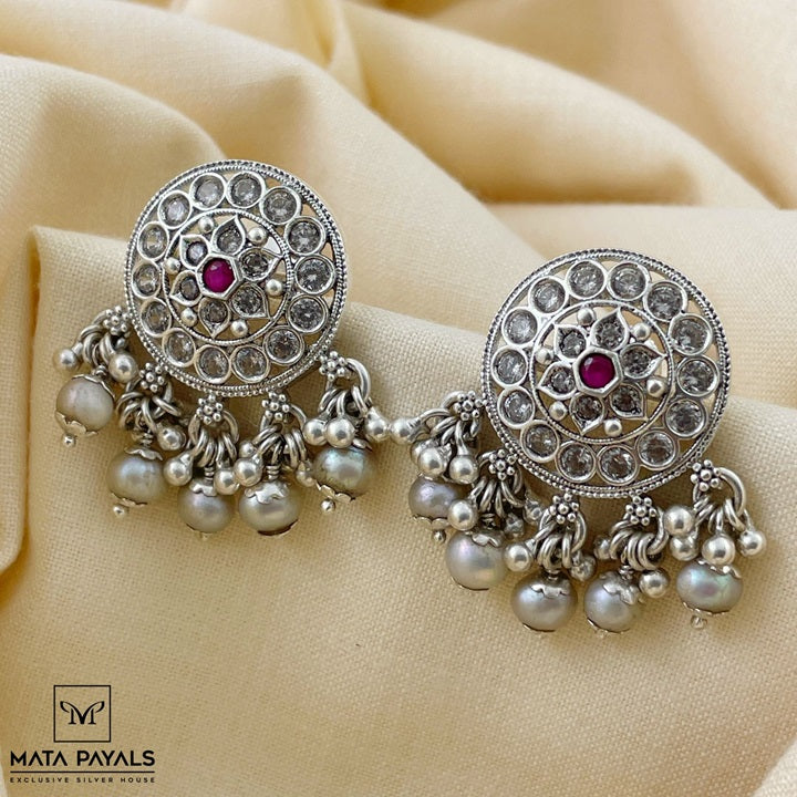 Beauteous Zircon Studs