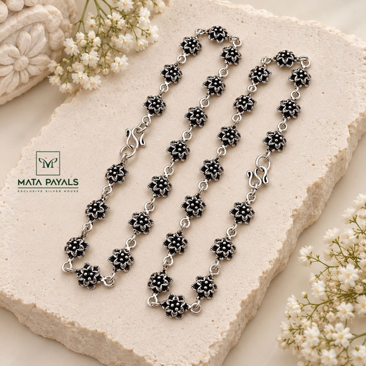 Alluring Floral Oxidised Payal