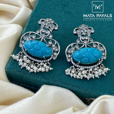 Ravishing Pearl Hanging