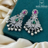 Stunning Mayur Chandbali