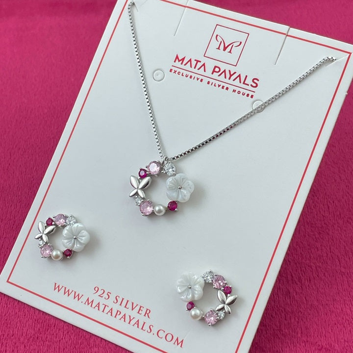 Pretty Pink Pendant Set