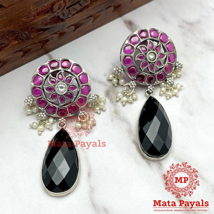 Precious Floral Oxidised Earing