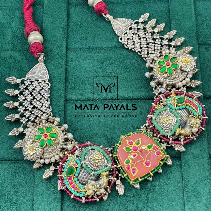 Quirky Dual Tone Necklace