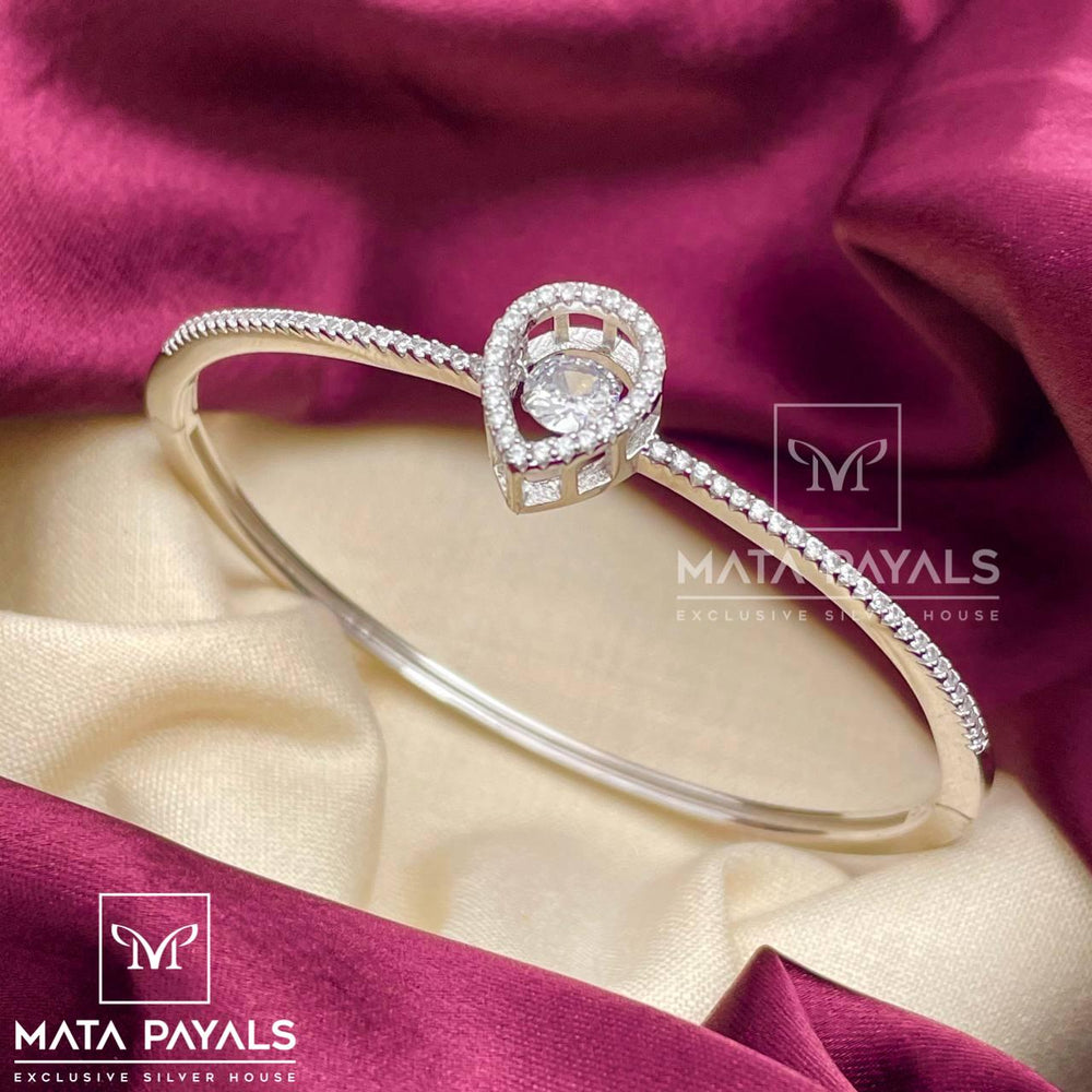 Ravishing Droplet Women Party Wear