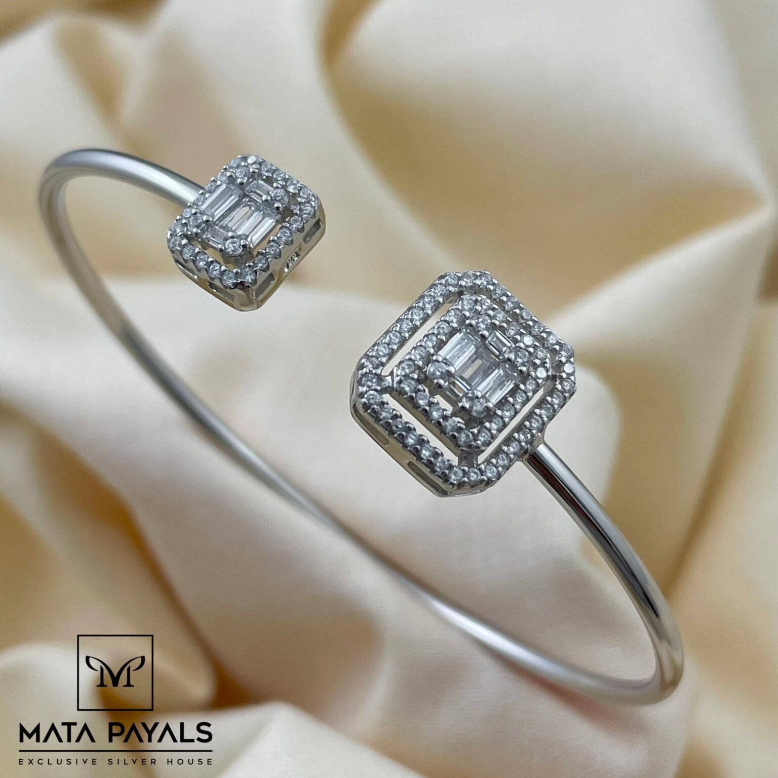 Rectangular Zircon Kada