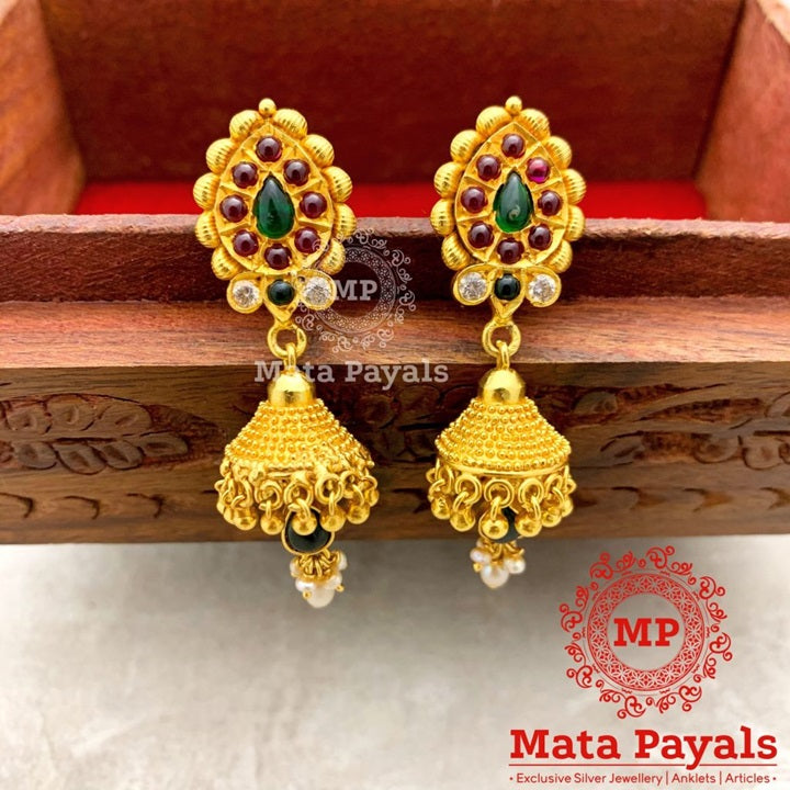 Resplendent R&G Leafy Jhumka