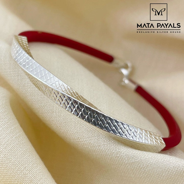 Superlative Men's Silicon Bracelet