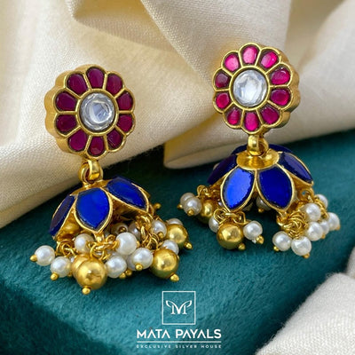 Beautiful Kundan Jumka