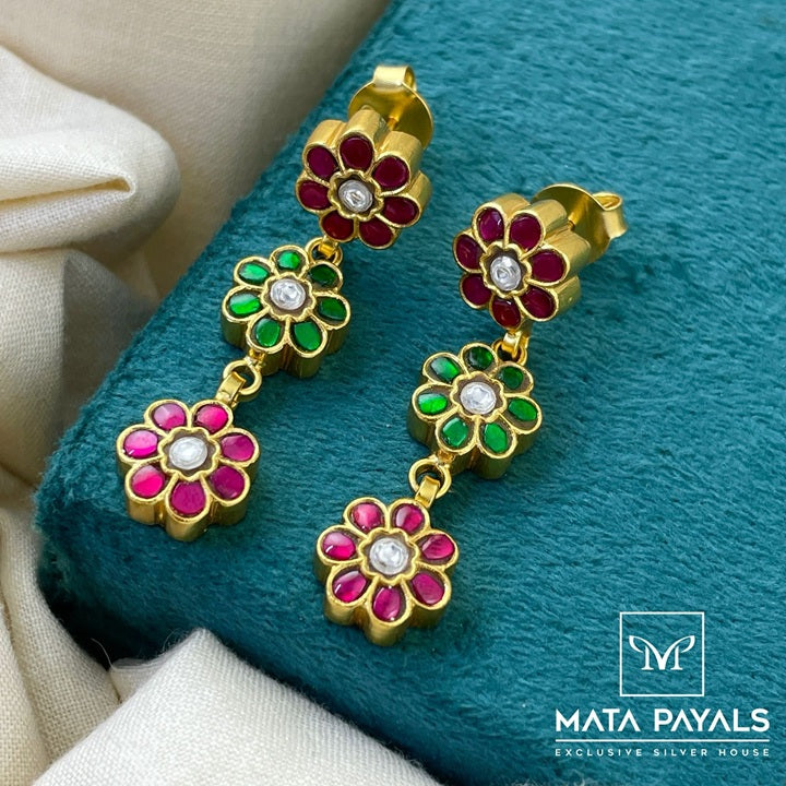 Simple Kundan Floral Hanging
