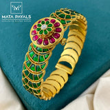 Traditional Red & Green Kada