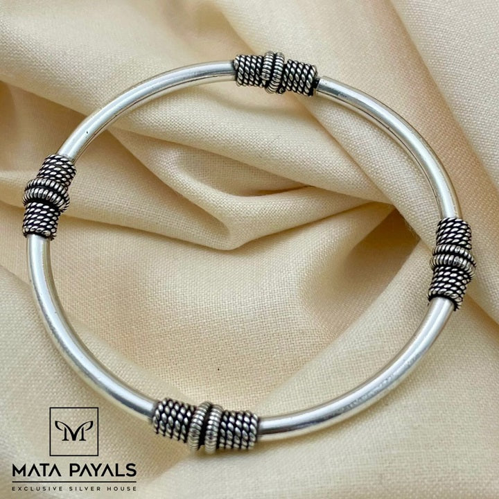 Simple Dailywear Women’s Kada