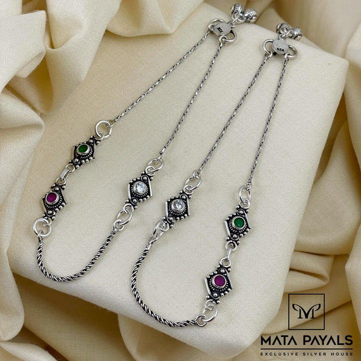 Charming Cut Stone Anklet