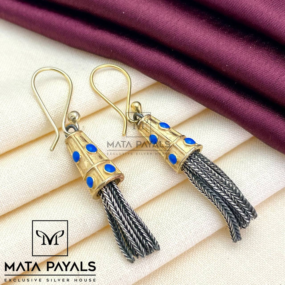 Sleek Dual Plated Hanging