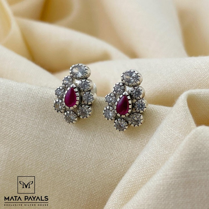 Fancy Oxidised Stud