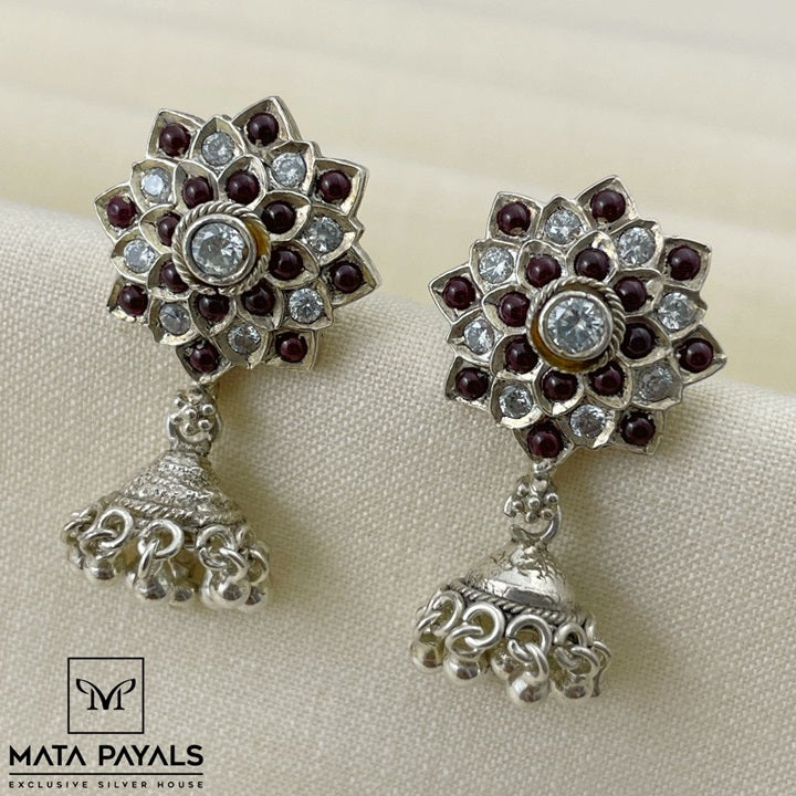 Elegant Simple Jhumka