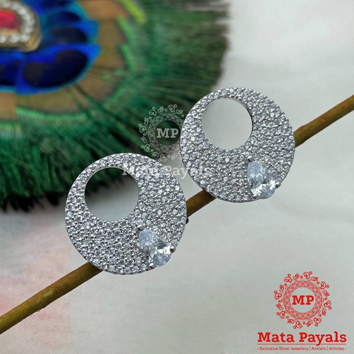 Twinkling Silver Earring