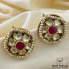 Mesmerizing Kundan Studs