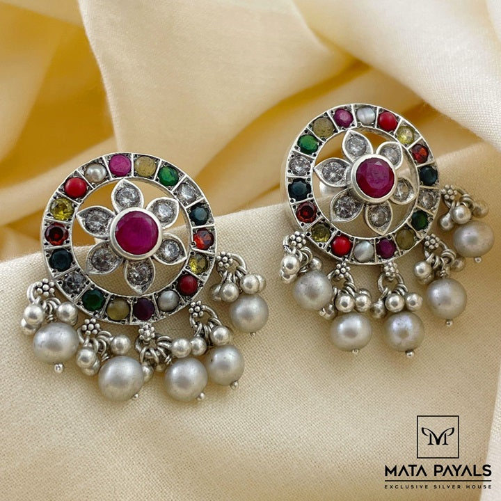 Unique Navarathna Stud