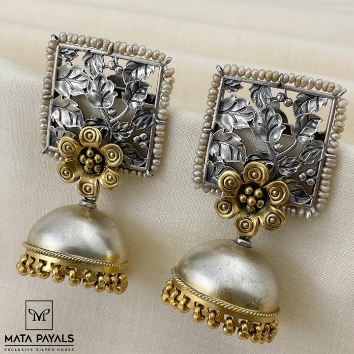Unique Square Floral Jhumka