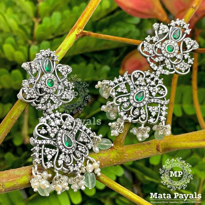 Unique Zircon Silver Earing