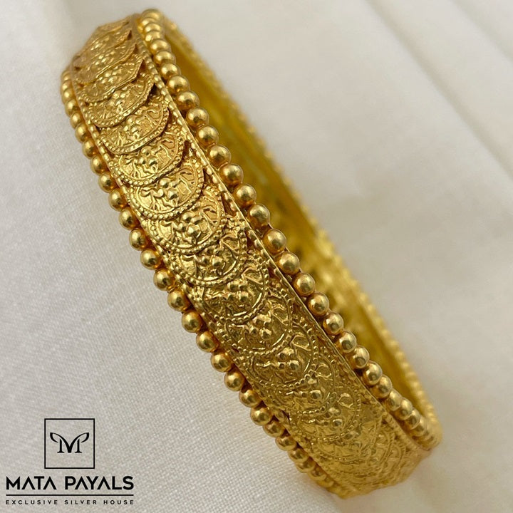 Vintage Gold Polished Kada