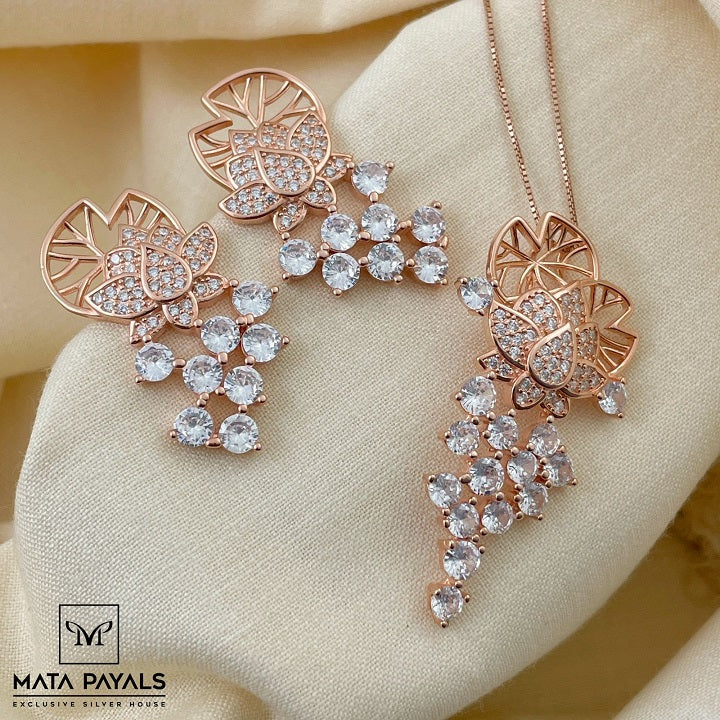 Zircon Rose Pendant
