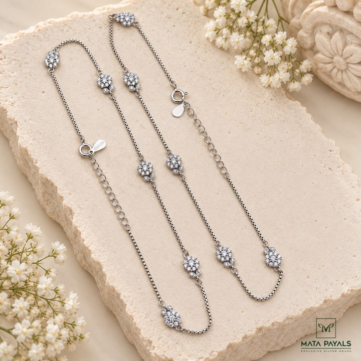 Stunning Zircon Leg Chain